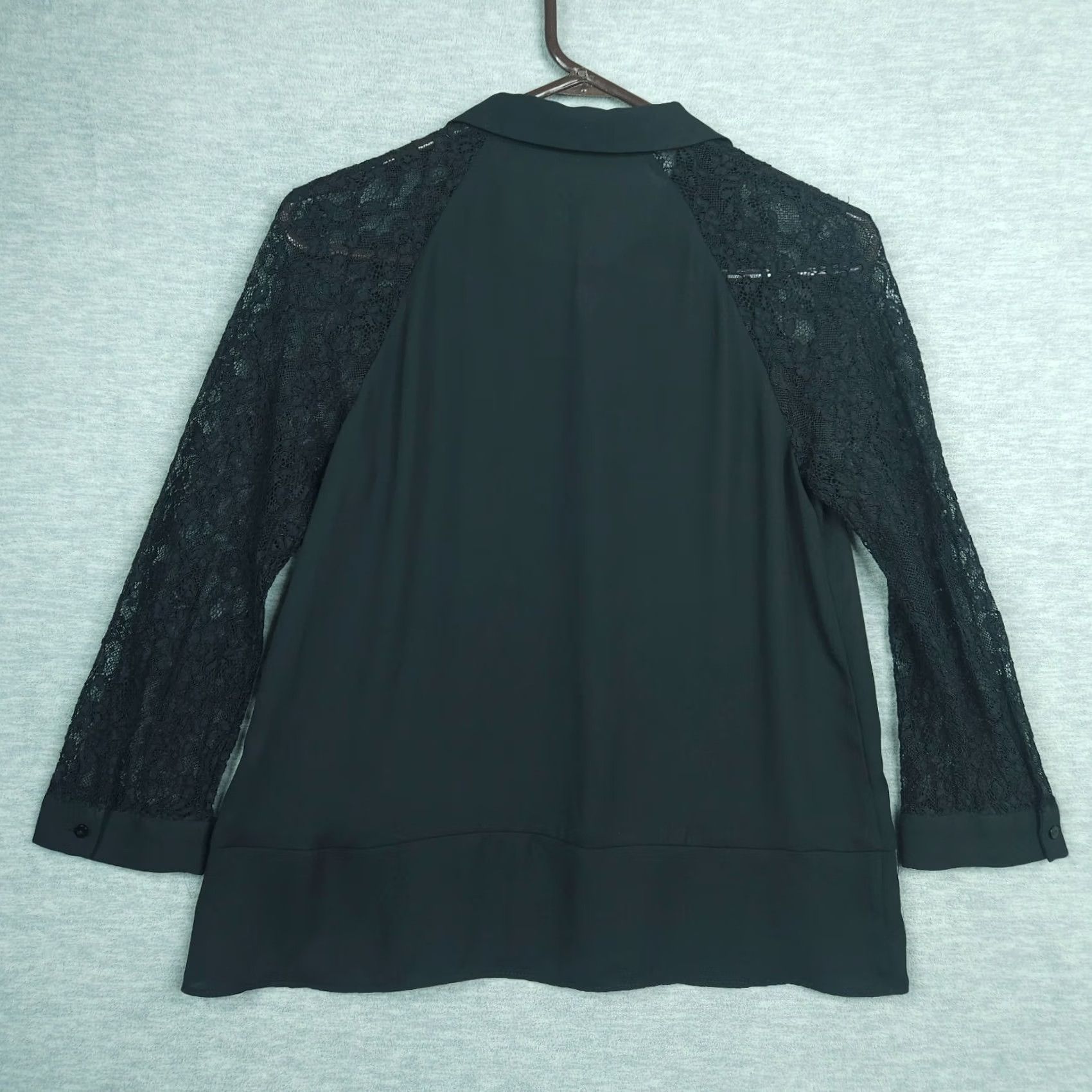 Zara ZARA BASIC Blouse Size S Women's Button Up 2/3 Lace Sleeve Size S / US 4 / IT 40 - 2 Thumbnail