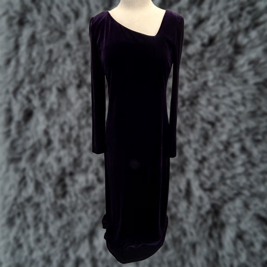 Vintage VINTAGE Dana Buchman Velvet Maxi Dress Sz 8 Deep Purple Witchy Fairy Whimsigoth Y2K Dress Womens Velvet Maxi Long Sleeve Asymmetric Purple 8 Womens Size M / US 6-8 / IT 42-44 - 1 Thumbnail