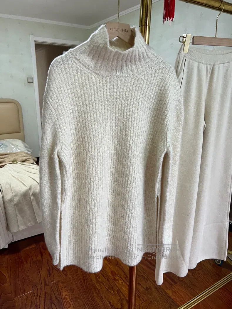 Loro Piana Loro Piana White Cashmere Sweater Size S / US 4 / IT 40 - 2 Thumbnail