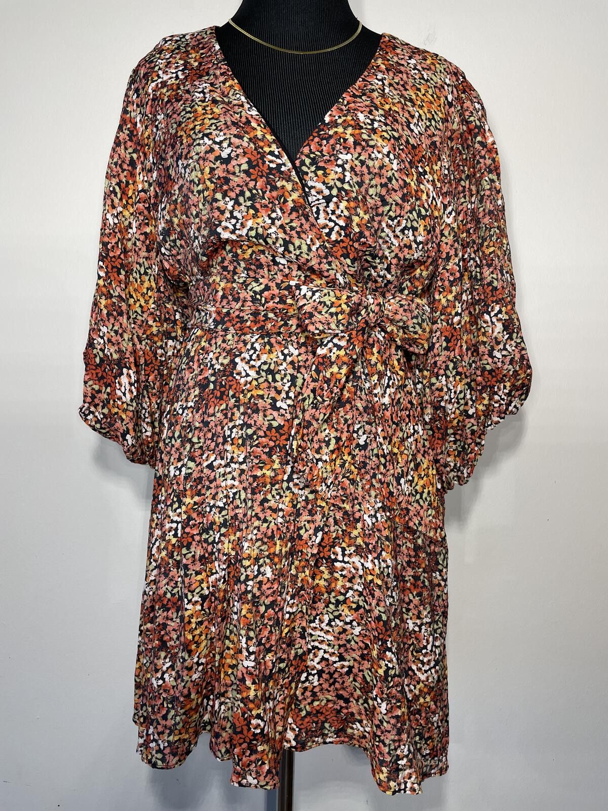 MINKPINK MINKPINK Gabae Wrap Mini Dress romance goth XL ditsy floral Size XL / US 12-14 / IT 48-50 - 6 Thumbnail