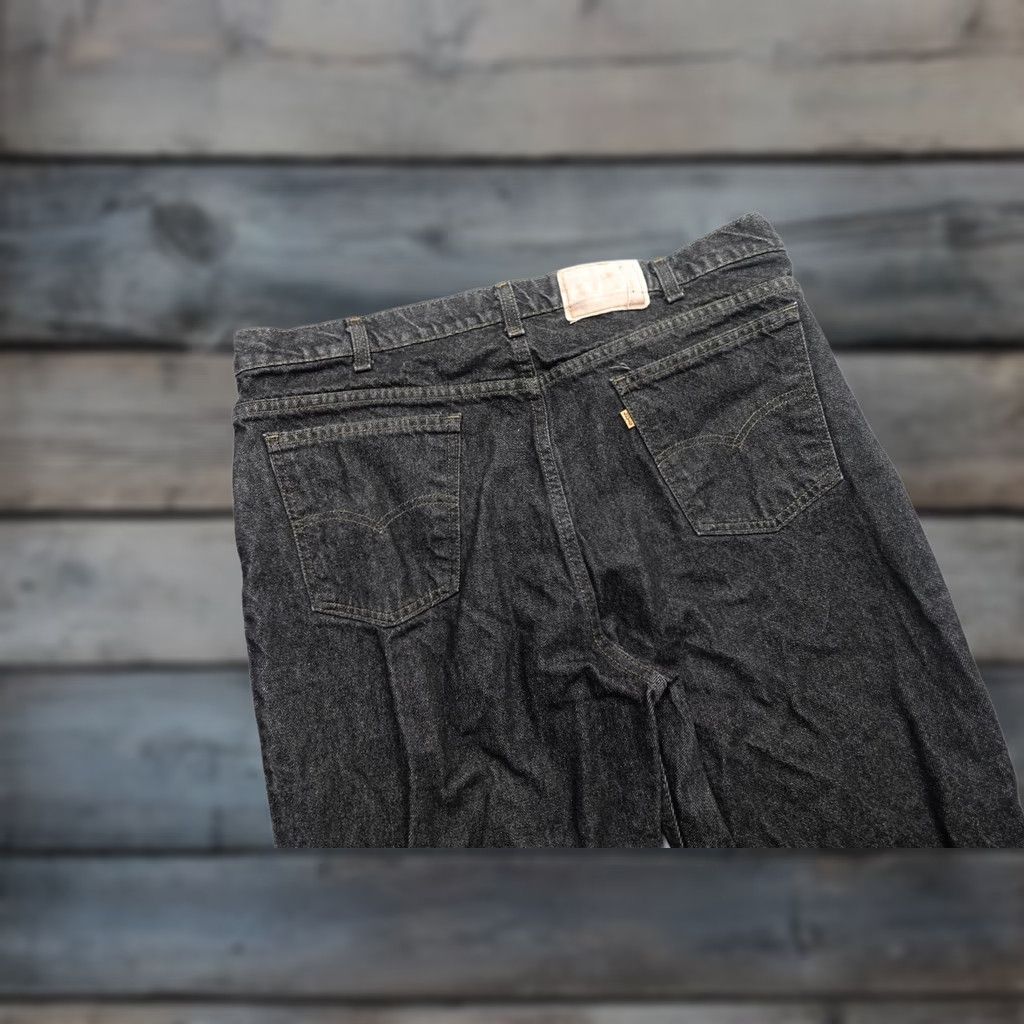 Levi's VINTAGE Levi's 540 Relaxed Jeans Mens 40x32 Gray Charcoal Denim Heavyweight Straight Jeans Mens 40x32 Gray Charcoal Wash 5-Pocket Denim USA Size US 40 / EU 56 - 1 Thumbnail