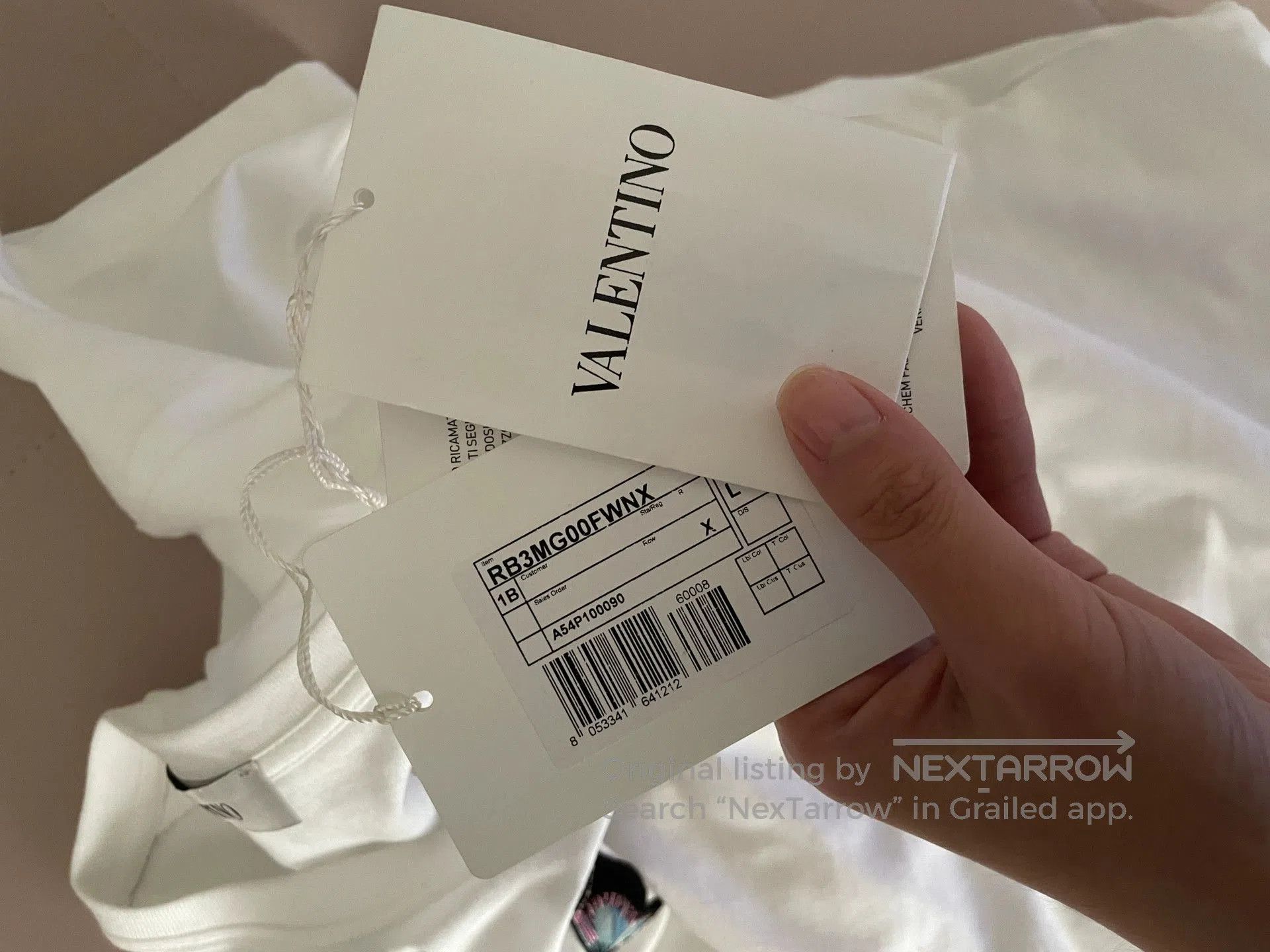 Valentino Valentino Butterfly Embroidery Short Sleeve. Size US L / EU 52-54 / 3 - 4 Thumbnail