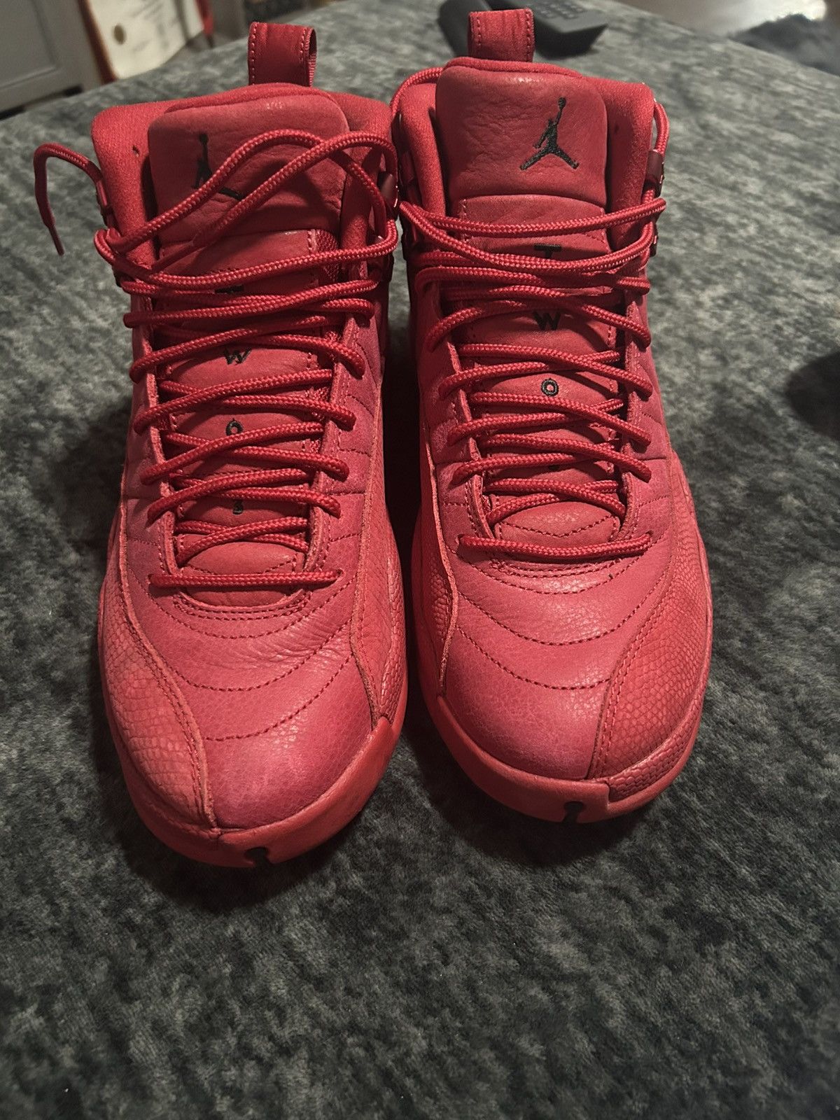Jordan Brand Jorodn 12 “Gym Red” Size US 9 / EU 42 - 3 Thumbnail