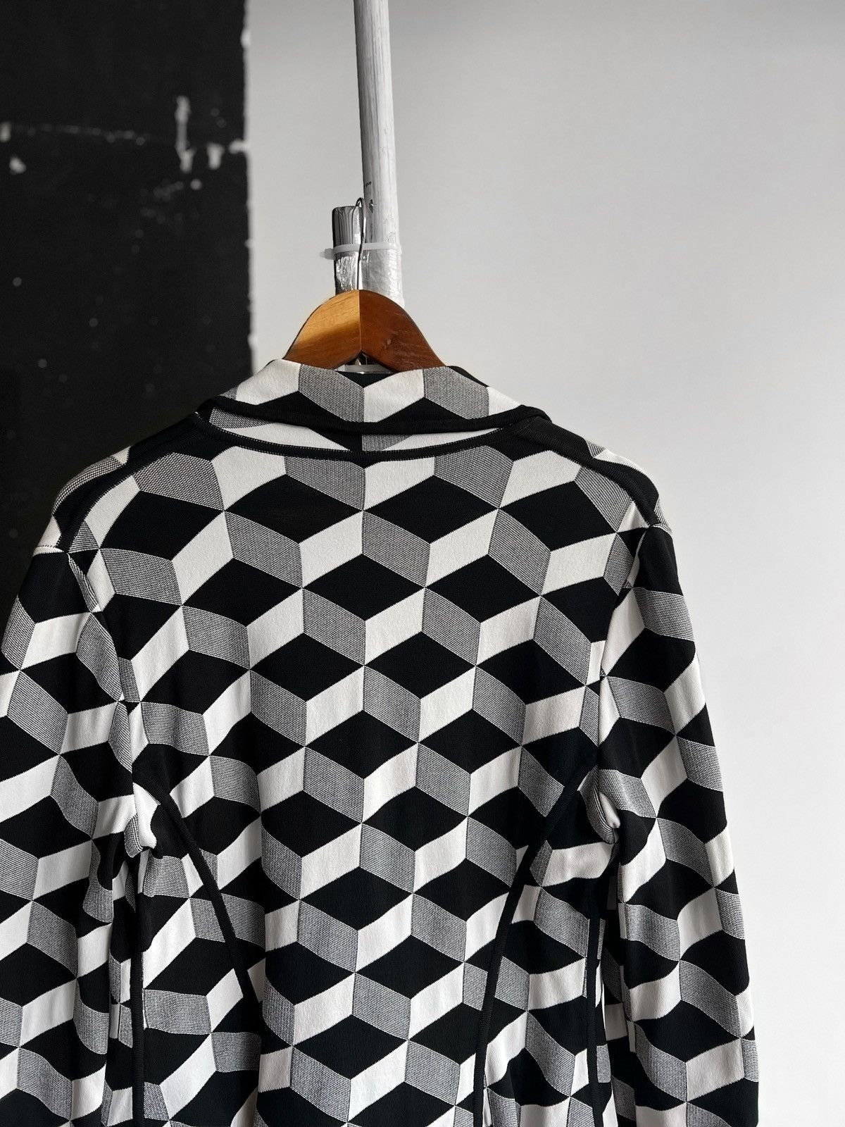 Herve Leger × Vintage Herve Leger Paris Rare Vintage Luxury 3D Geometric Blazer Size S / US 4 / IT 40 - 4 Thumbnail