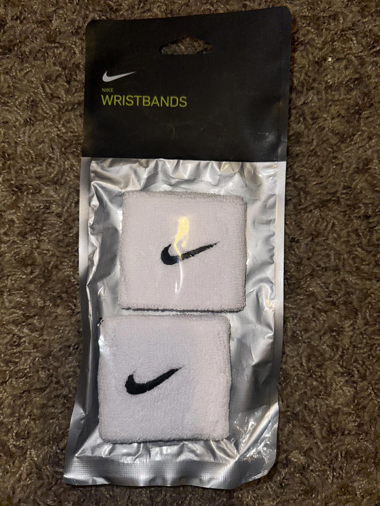 Nike Nike Swoosh 3” White Wristbands Size ONE SIZE - 1 Thumbnail