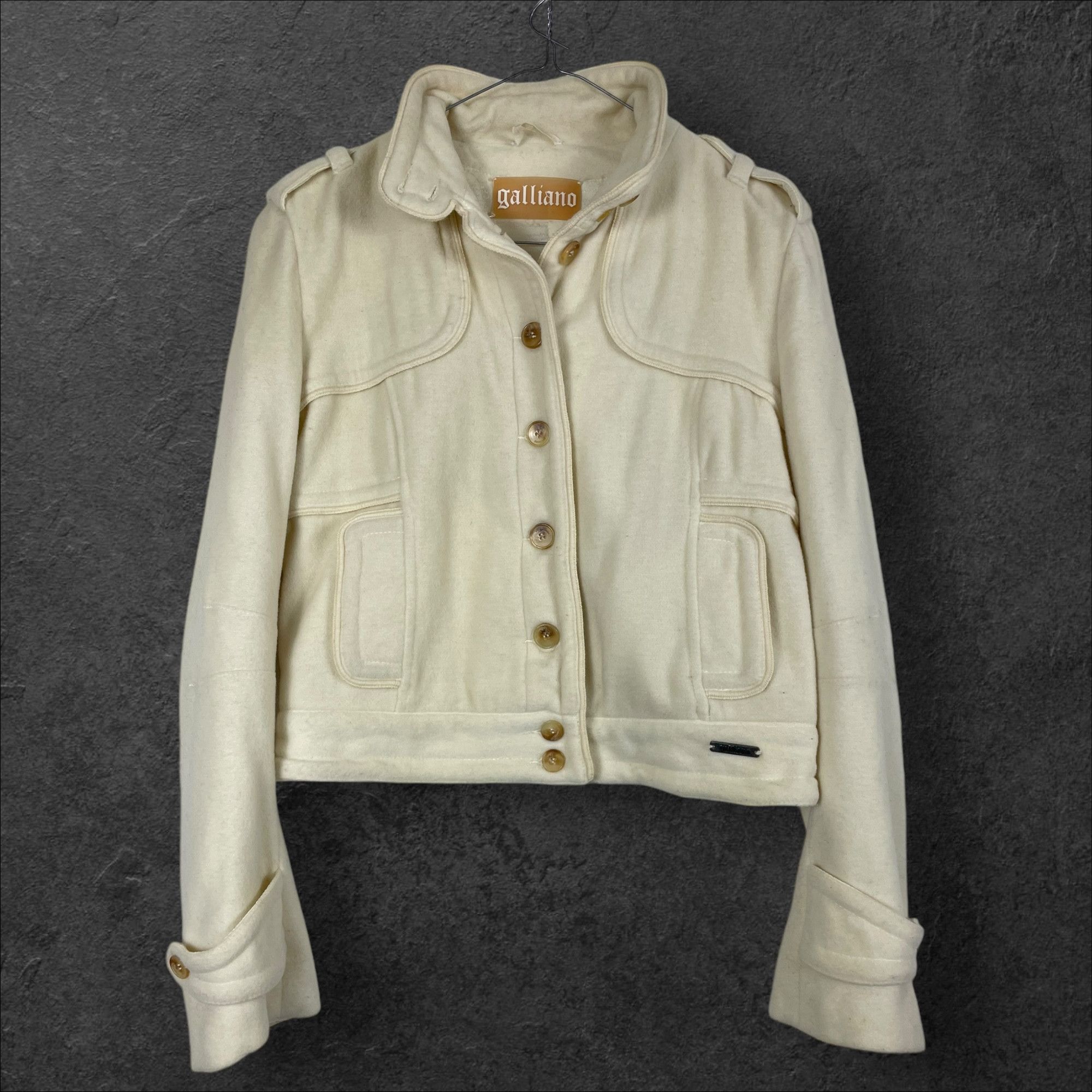 Vintage JOHN GALLIANO BEIGE WOOL CROPPED MILITARY STYLE JACKET Size M / US 6-8 / IT 42-44 - 1 Thumbnail