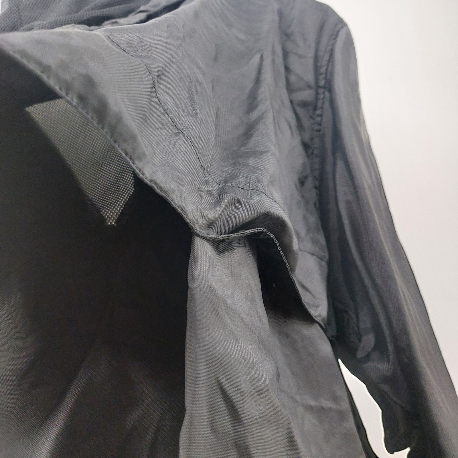 Champs Sport Champs Windbreaker Athletic Black Pockets Drawstring Size M Size US M / EU 48-50 / 2 - 9 Thumbnail