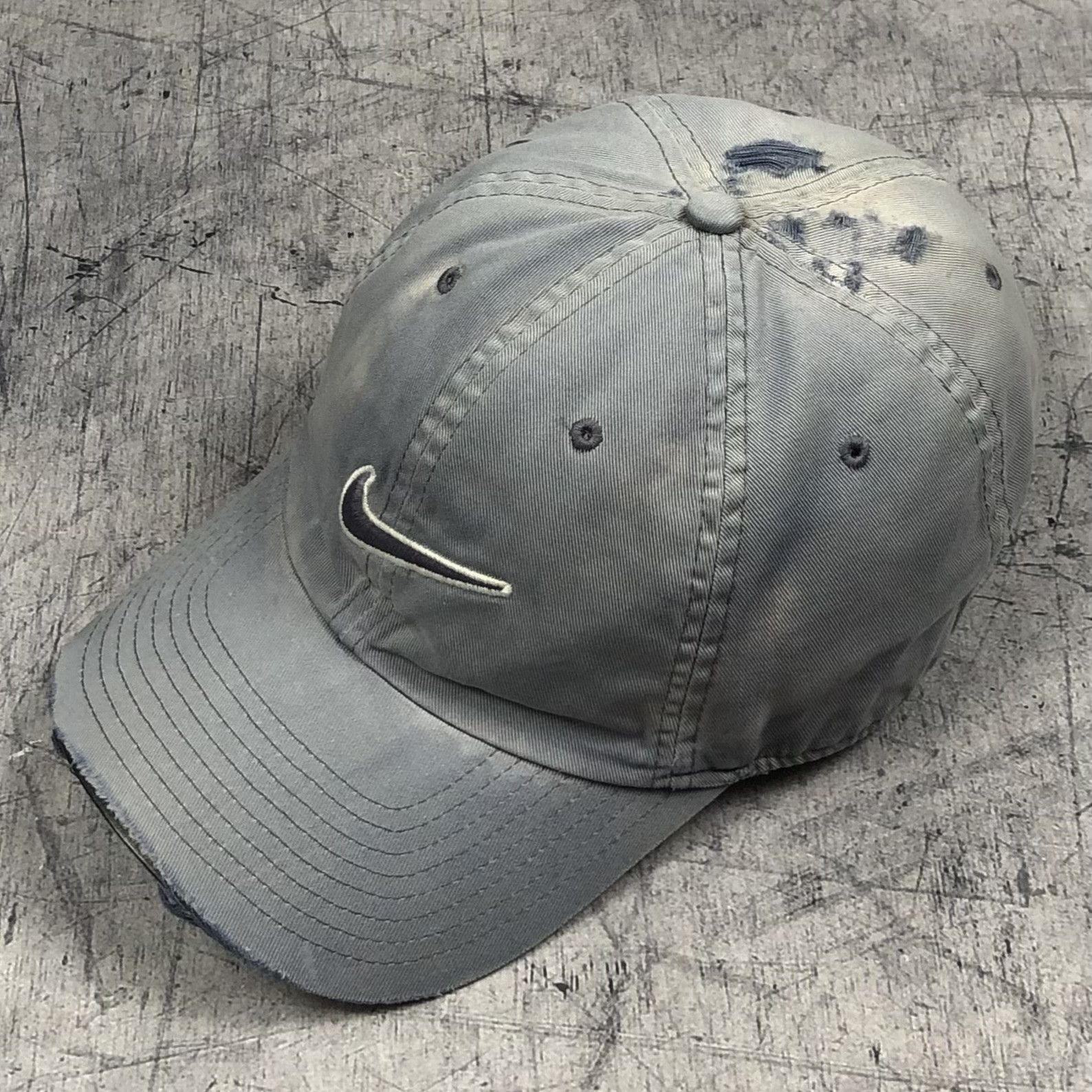 Nike 1Of1 Nike Distressed Crazy Mad Cap Size ONE SIZE - 2 Thumbnail