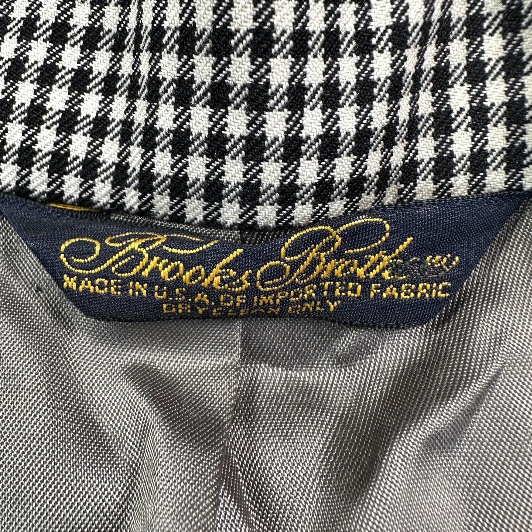 Brooks Brothers Brooks Brothers Blazer Sport Coat Mens 43 Gray Check Wool Tweed Made USA Size 46R - 2 Thumbnail