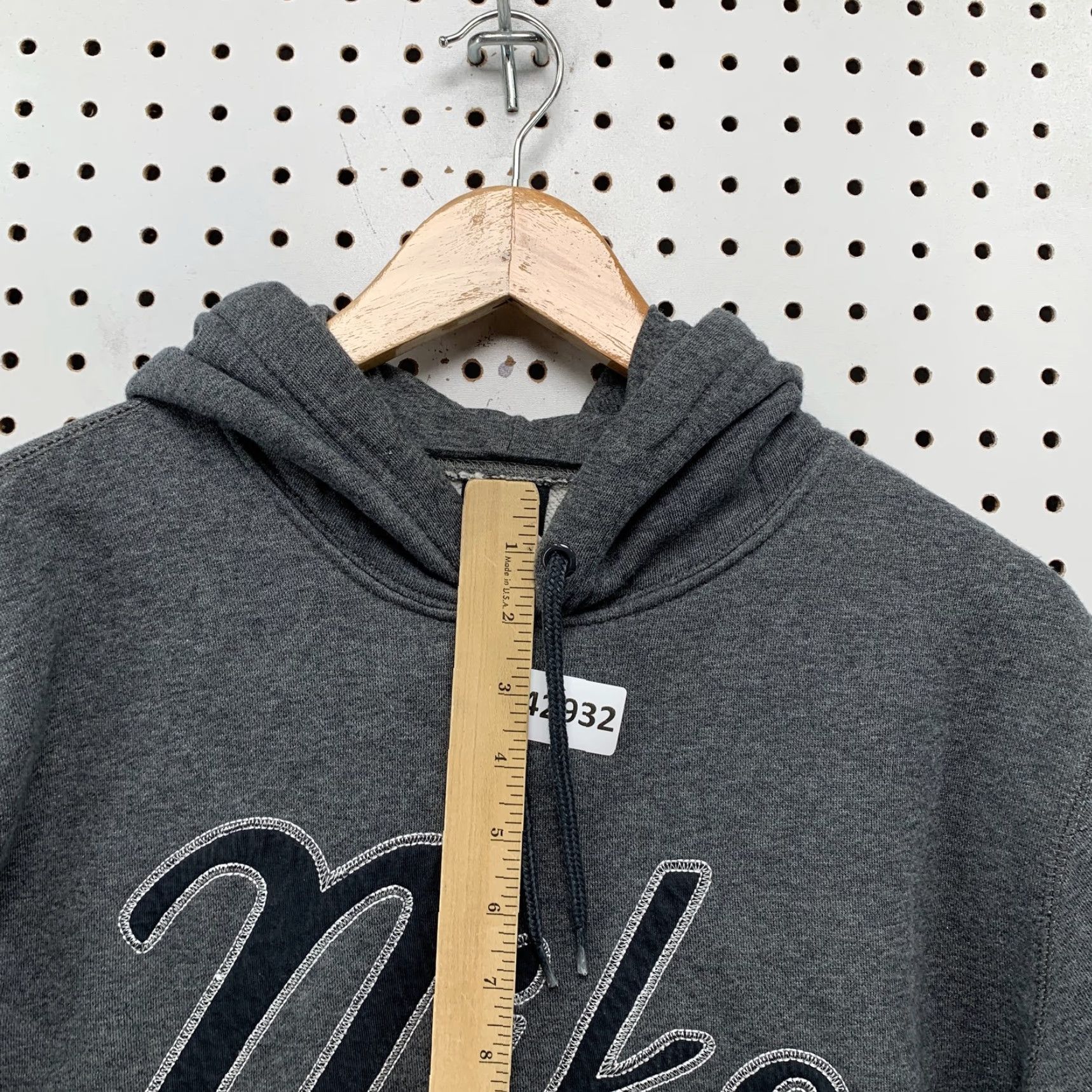Nike Nike Hoodie Sweatshirt Gray Long Sleeve Pullover Mens Medium Center Swoosh Size US M / EU 48-50 / 2 - 5 Thumbnail