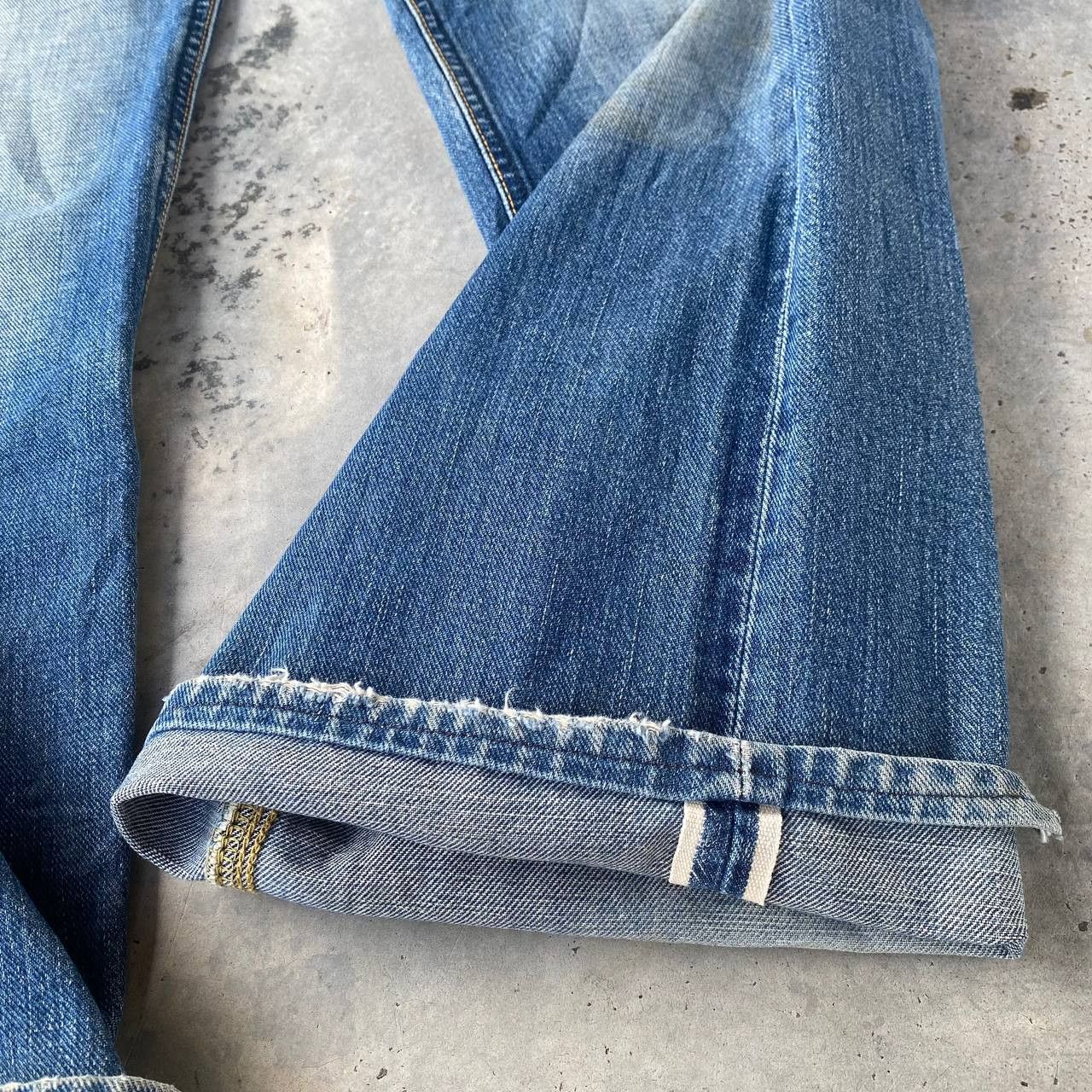 Lee Vintage 90s LEE RIDERS SELVEDGED Loose Denim Grunge Bluewash Size US 28 / EU 44 - 13 Thumbnail