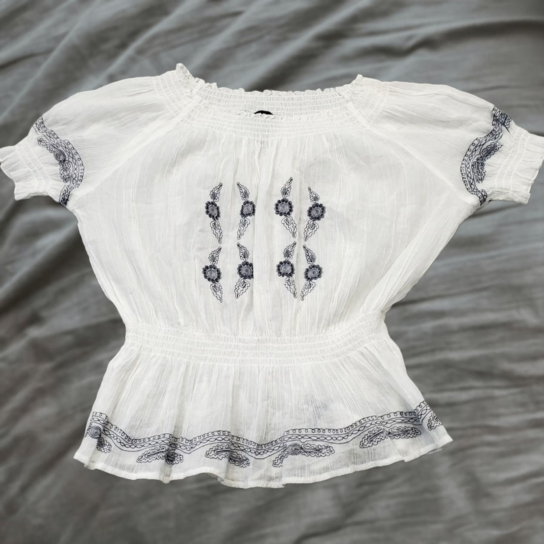 Cynthia Rowley Cynthia Rowley Blouse Womens XL White Sheer Shirred Off Shoulder Smocked Waist Shirt Womens XL White Sheer Blouse Size XL / US 12-14 / IT 48-50 - 1 Thumbnail