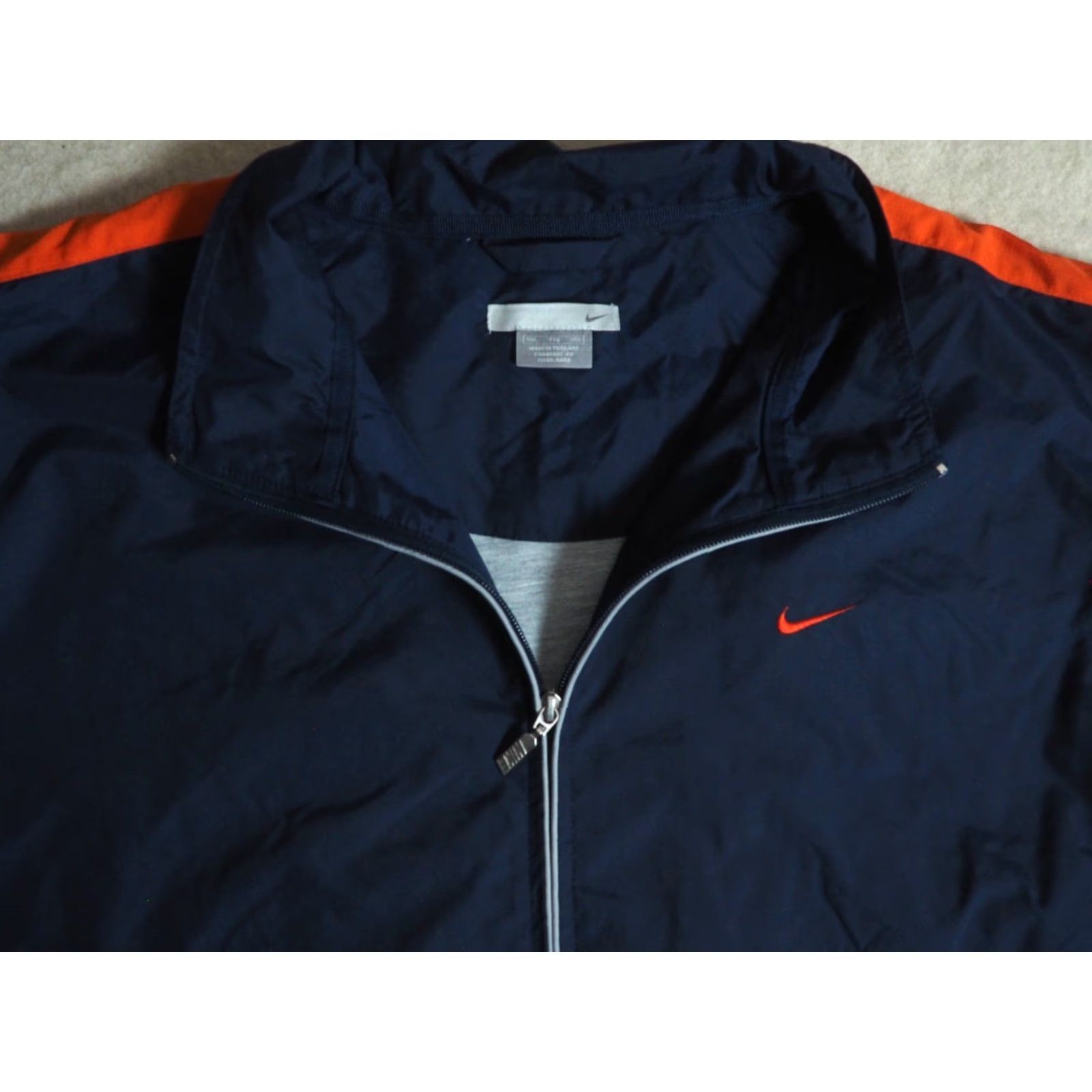 Nike VINTAGE Nike Navy Blue Orange Full Zip Nylon Mini Swoosh Jacket Mens 2XL Size US XXL / EU 58 / 5 - 2 Thumbnail