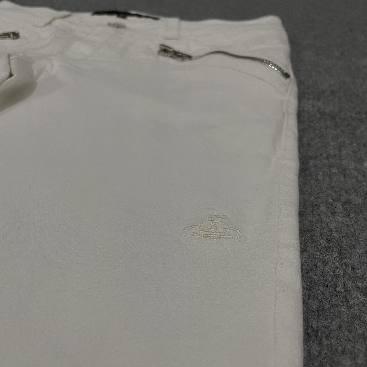 Vivienne Westwood Vivienne Westwood White Skinny Pants Orb Embroidery Size 27" / US 4 / IT 40 - 3 Thumbnail