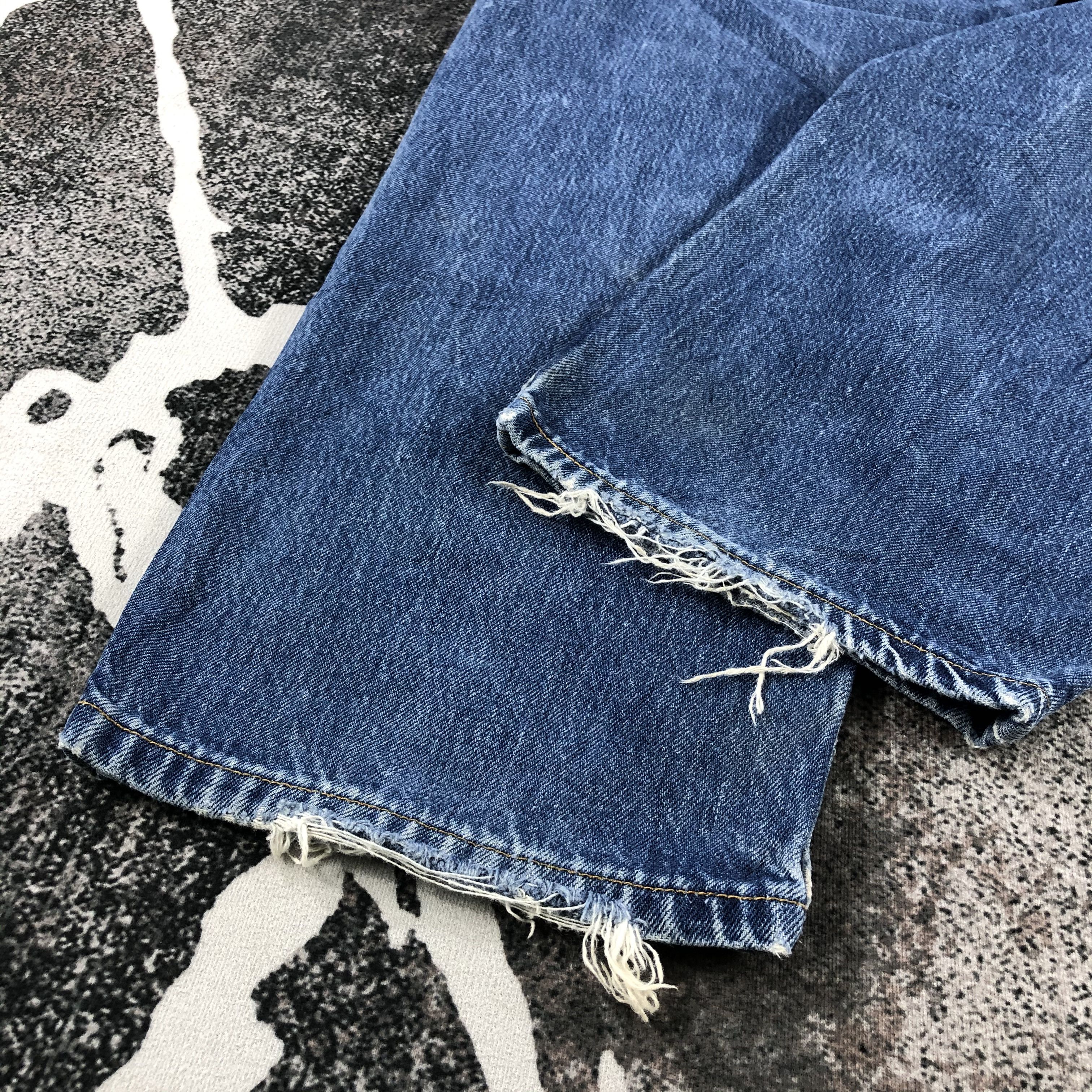 Levi's Vintage Levis 901 Jeans Blue Wash Denim KJ1103 Size US 37 - 6 Thumbnail