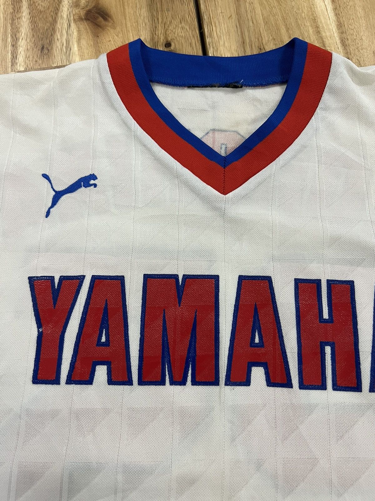 Vintage PUMA Jubilo Iwata's “Yamaha Motor" JFA #25 Jersey Size US M / EU 48-50 / 2 - 6 Thumbnail