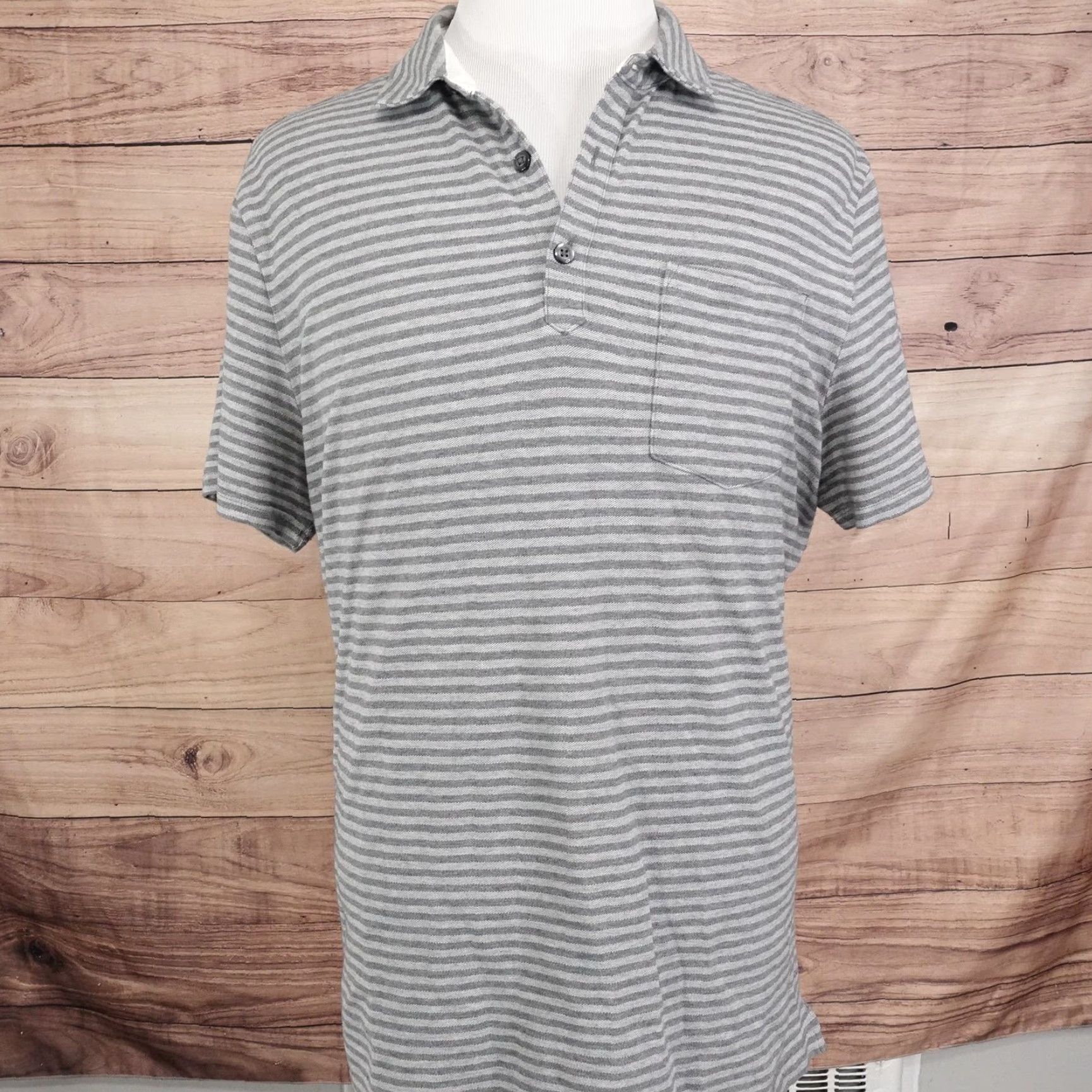 Banana Republic Banana Republic Polo Mens XL Gray White Striped Performance Pique Casual Size US XL / EU 56 / 4 - 3 Thumbnail