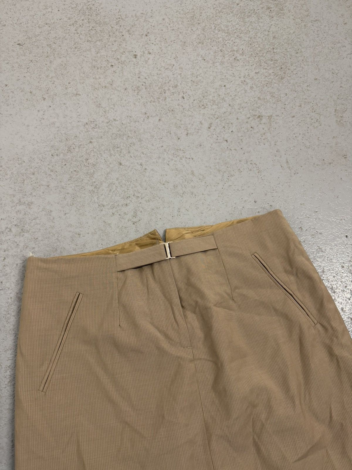 Maison Margiela Maison Margiela 3 Pockets Buckle Midi Skirt Size 32" / US 10 / IT 46 - 2 Thumbnail