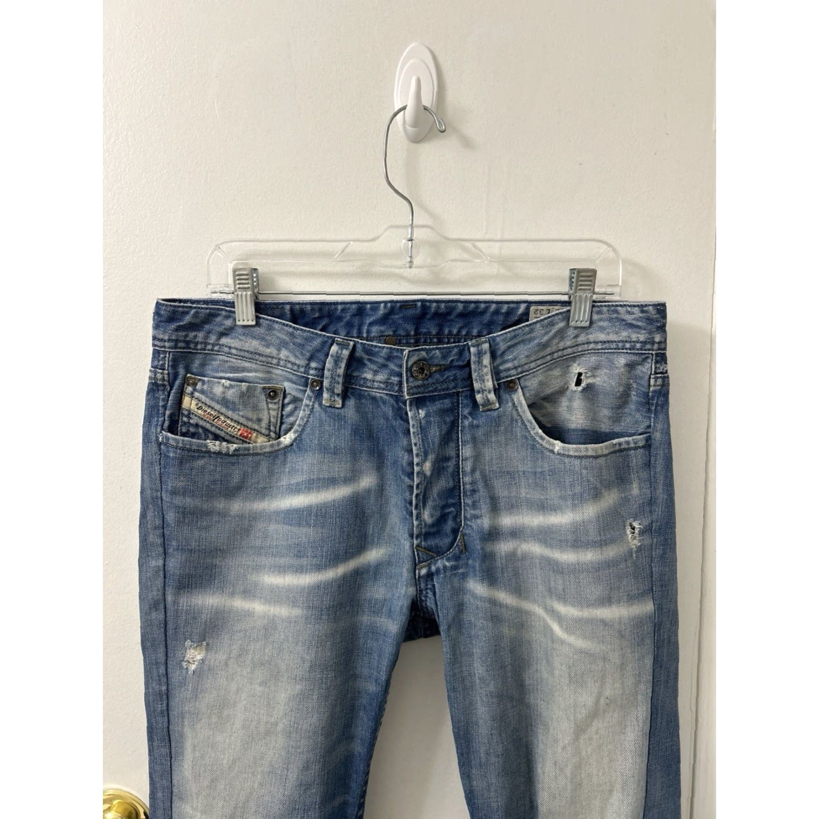 Diesel Diesel Larkee Jeans Mens 32x29 Blue Regular Straight Button Fly Distressed Denim Jeans Size US 32 / EU 48 - 2 Thumbnail