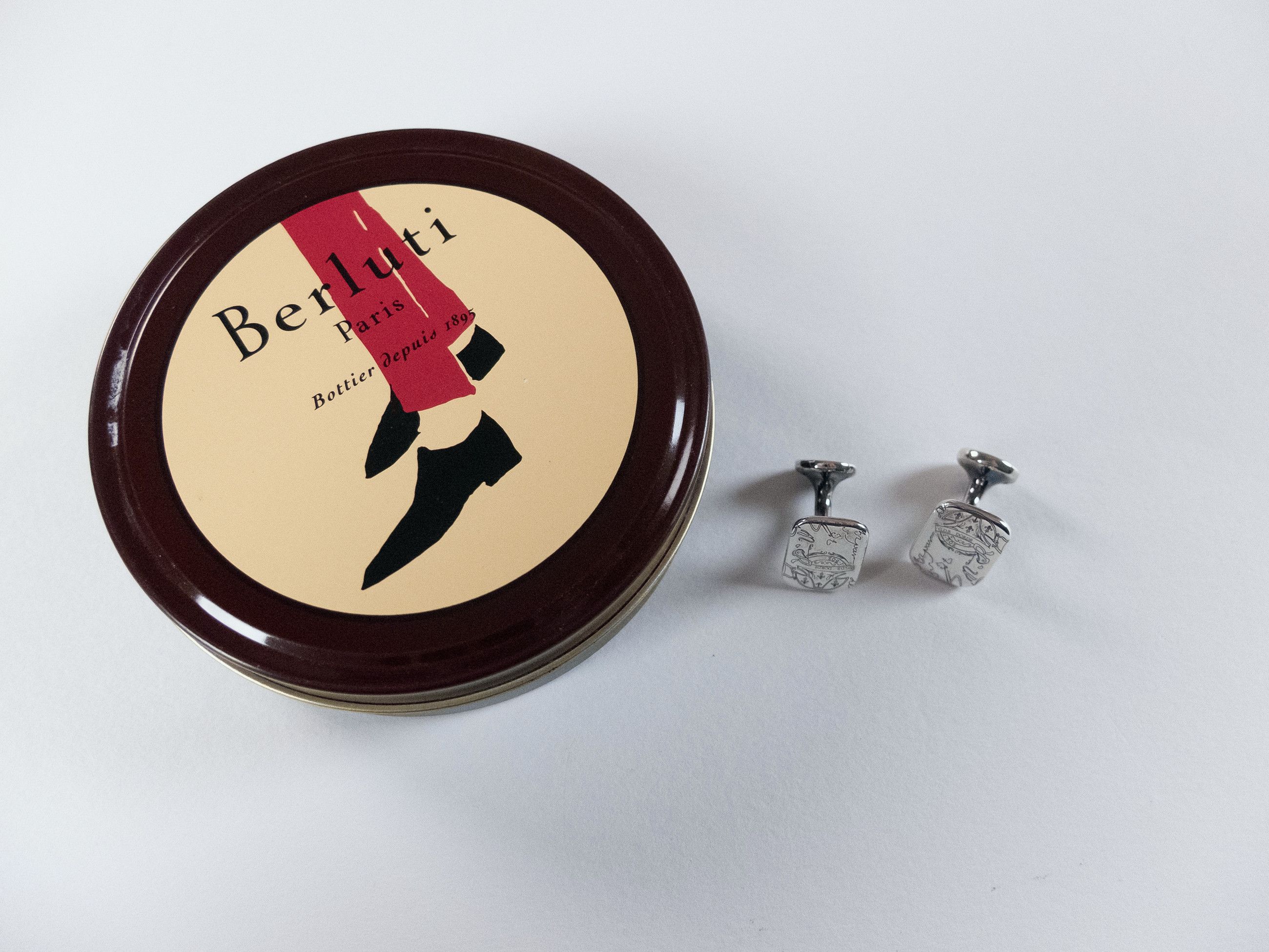 Berluti BERLUTI Paris Scritto engraved silver cufflinks Italy Size ONE SIZE - 1 Thumbnail