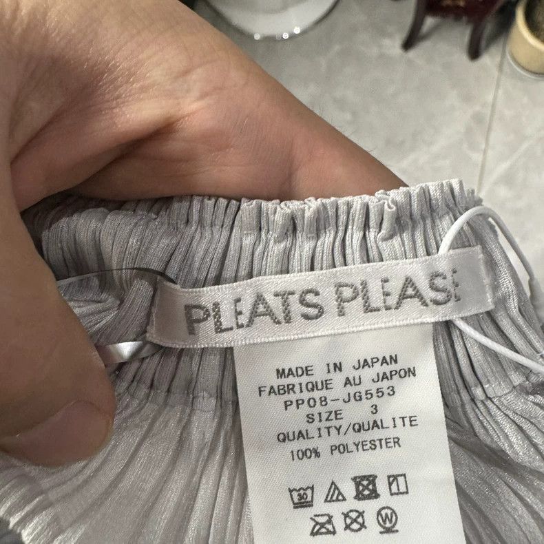 Issey Miyake Issey Miyake size:3 Grey pleated skirt Size 31" - 3 Thumbnail
