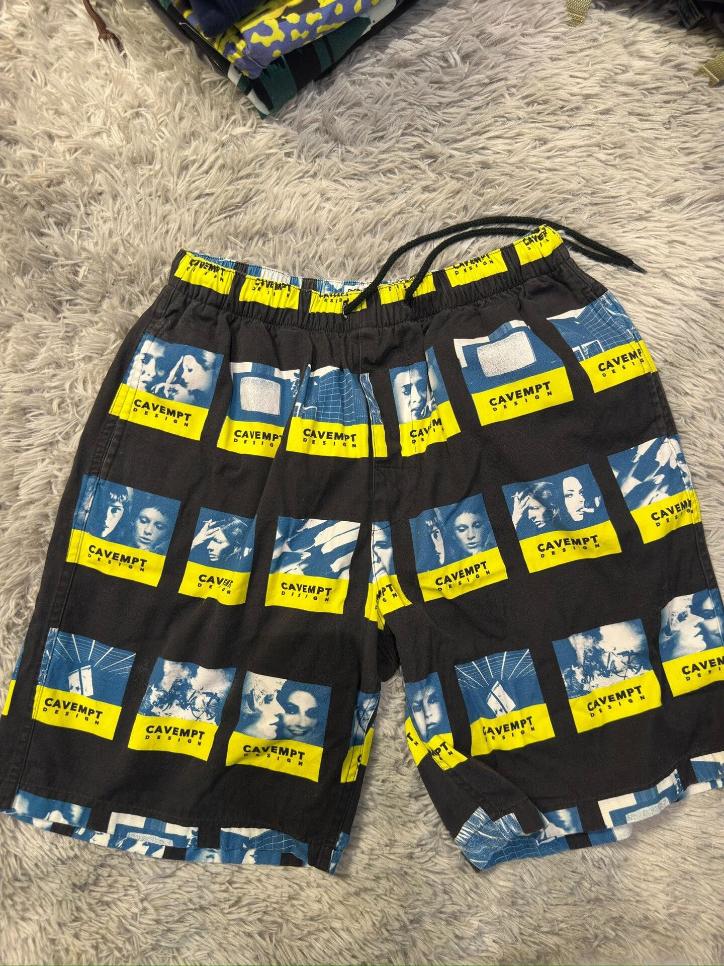 Cav Empt C.E/CAVEMPT Checkerboard Print Shorts Size US 30 / EU 46 - 1 Thumbnail