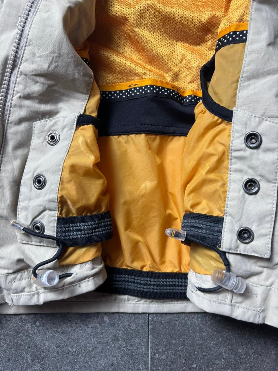 Oakley 1990s Oakley Software Ski Jacket Size US XL / EU 56 / 4 - 17 Thumbnail