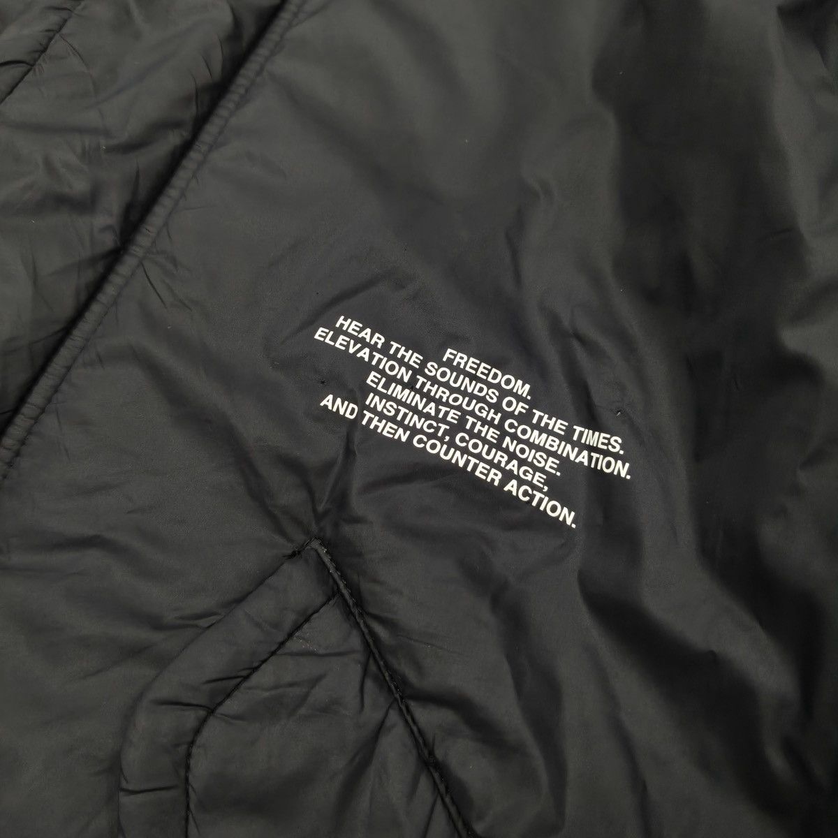 GU × Undercover GU x Undercover Rose Parka Jacket Size US M / EU 48-50 / 2 - 25 Thumbnail