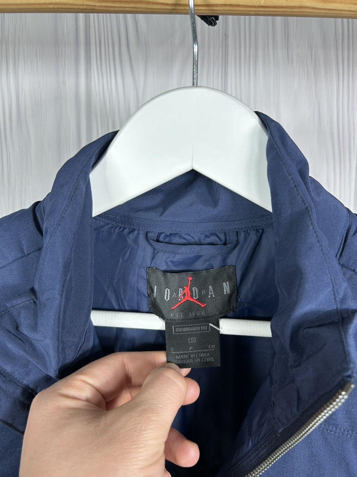 Jordan Brand Nike Jordan North Carolina Tar Heels UNC Quilted Jacket Sz S Size US S / EU 44-46 / 1 - 7 Thumbnail