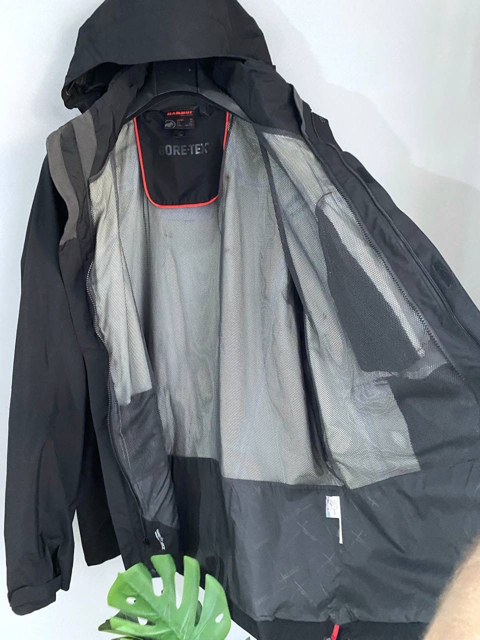 Mammut Mammut GORE-TEX Men's Black Waterproof Hooded Jacket Size XL Size US XL / EU 56 / 4 - 13 Thumbnail