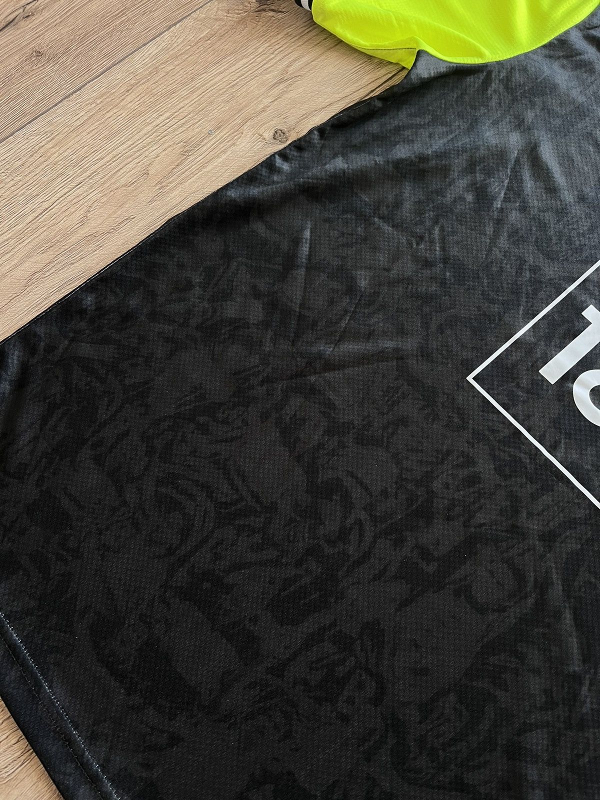 Puma Puma Borussia Dortmund Special Edition 2020/2021 jersey Size US XXL / EU 58 / 5 - 8 Thumbnail