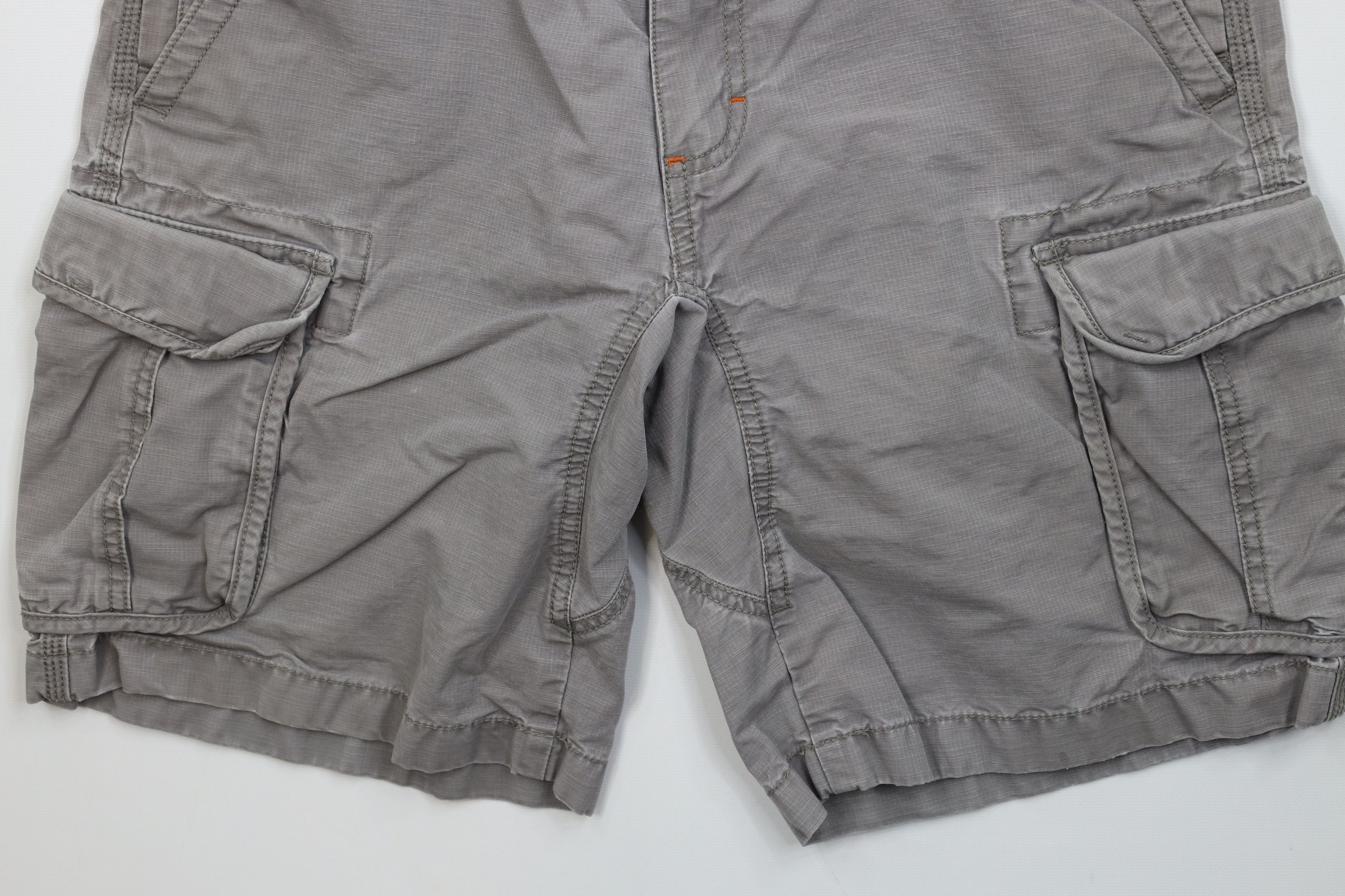 L.L. Bean Vintage LL Bean Heavyweight Ripstop Cargo Shorts Gray Cotton Size US 31 - 4 Thumbnail