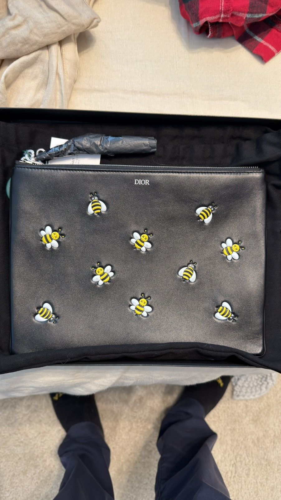 Dior × Kaws Dior x Kaws pouch Size ONE SIZE - 1 Thumbnail