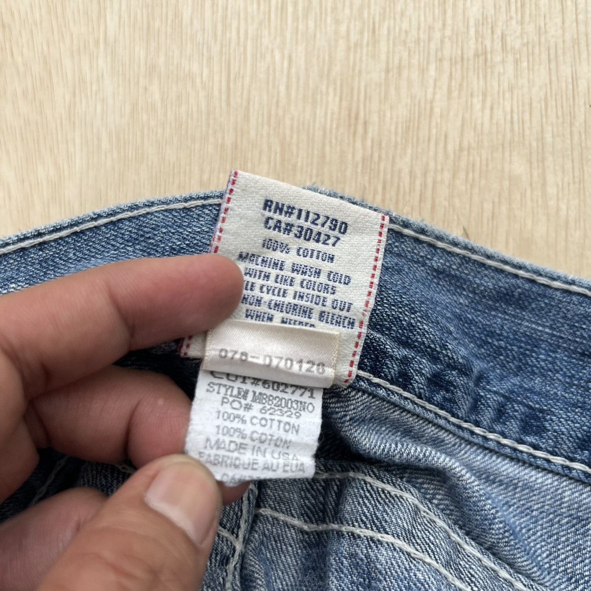True Religion TRUE RELIGION VINTAGE DISTRESSED FLARED DENIM Size US 32 / EU 48 - 5 Thumbnail