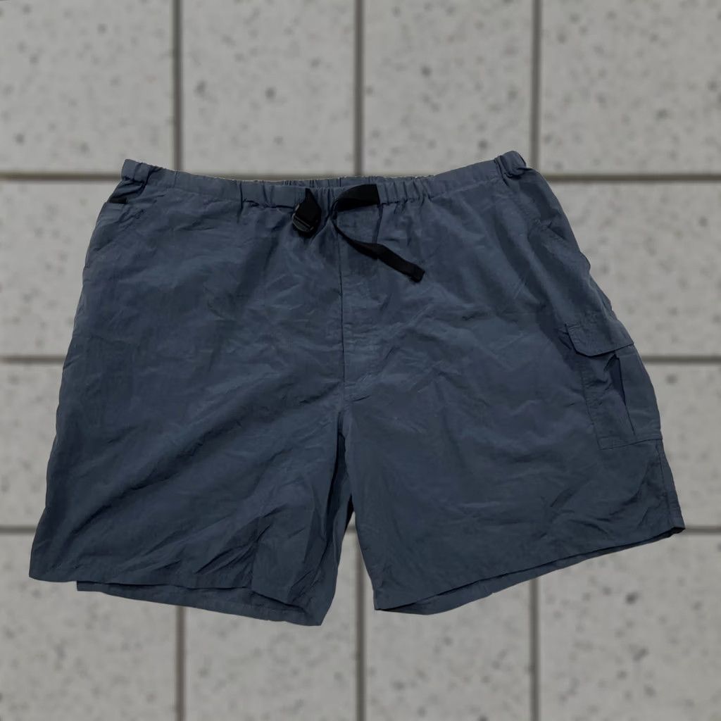 Vintage VINTAGE Unbranded Nylon Shorts Mens 2XL Gray Slim Belted Cargo-Pocket 90s Activewear Gym & Training Mens Size US 39 - 1 Thumbnail