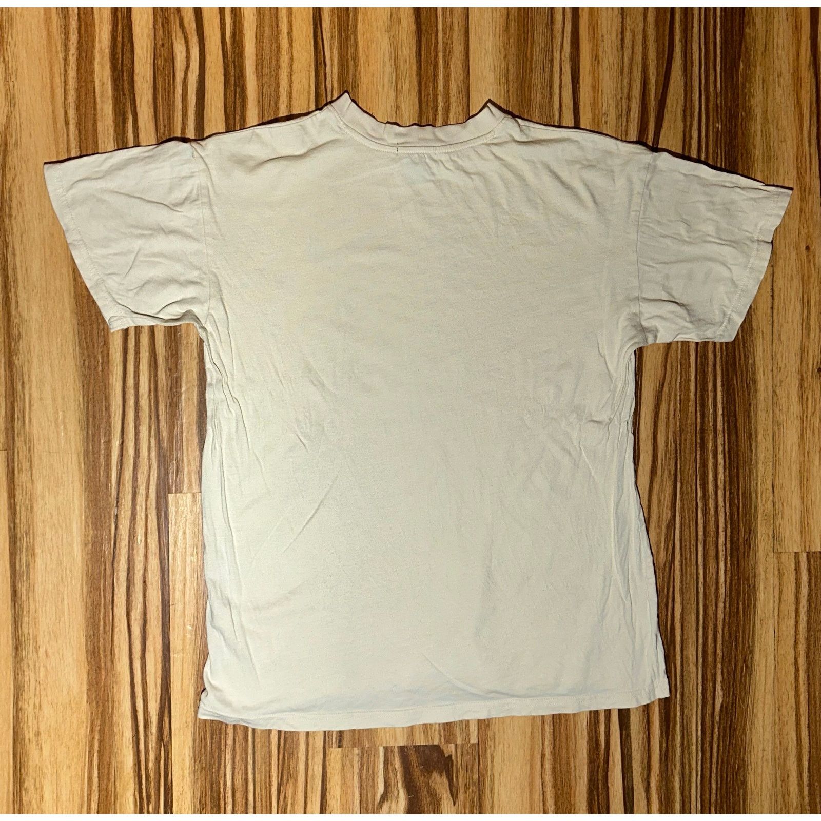 Forever 21 Forever 21 Mushroom Guide Size Medium Shirt Size M / US 6-8 / IT 42-44 - 6 Thumbnail
