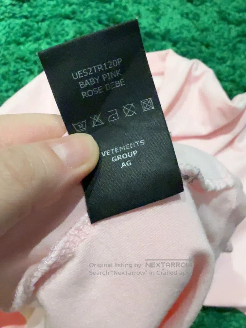 Vetements Vetements Pink Round Neck T-Shirt XS Size Size US XS / EU 42 / 0 - 7 Thumbnail
