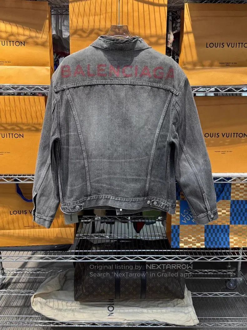 Balenciaga Balenciaga Distressed Denim Jacket. Size US XS / EU 42 / 0 - 4 Thumbnail