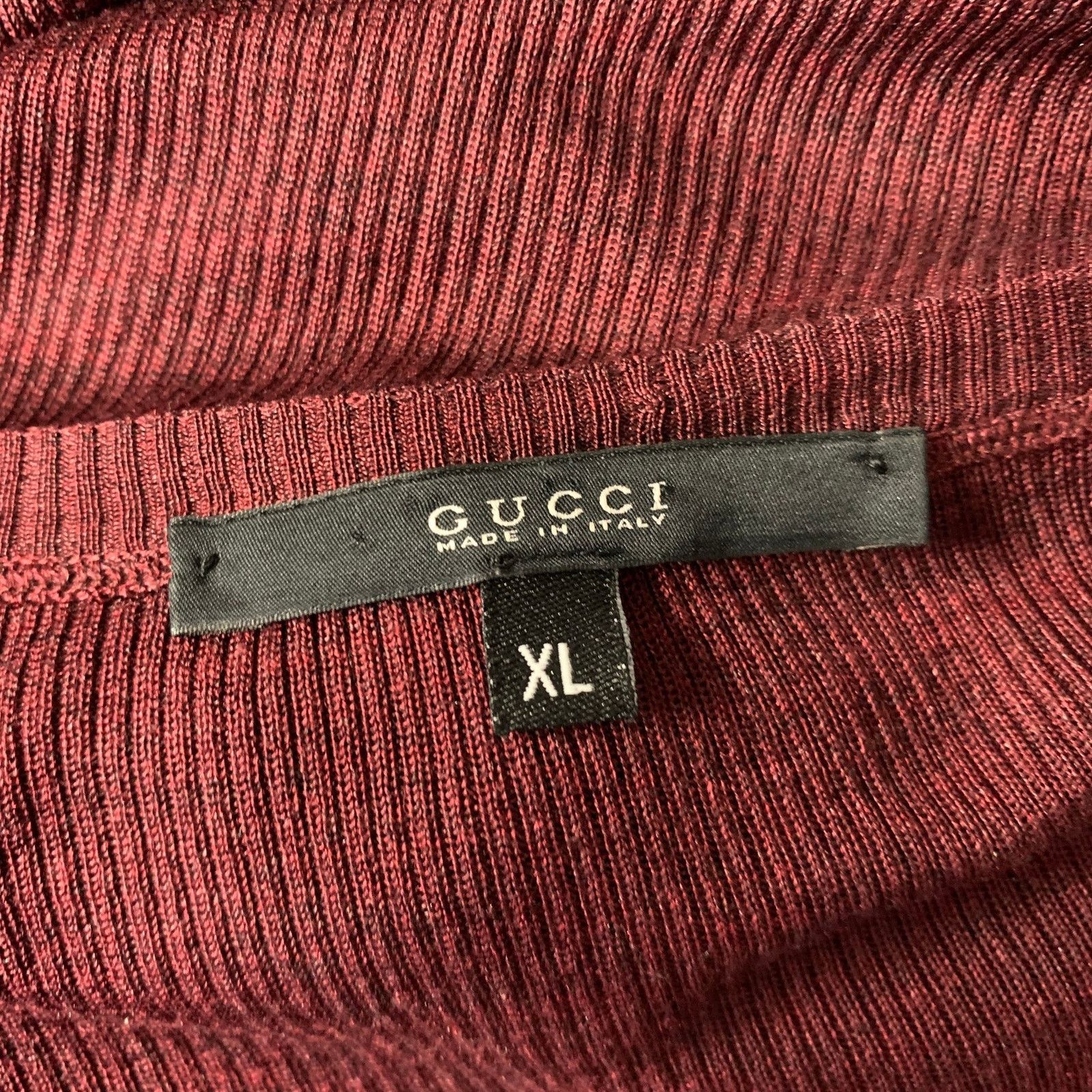 Gucci GUCCI Size XL Burgundy Ribbed Knit Silk V-Neck Pullover Size US XL / EU 56 / 4 - 5 Thumbnail