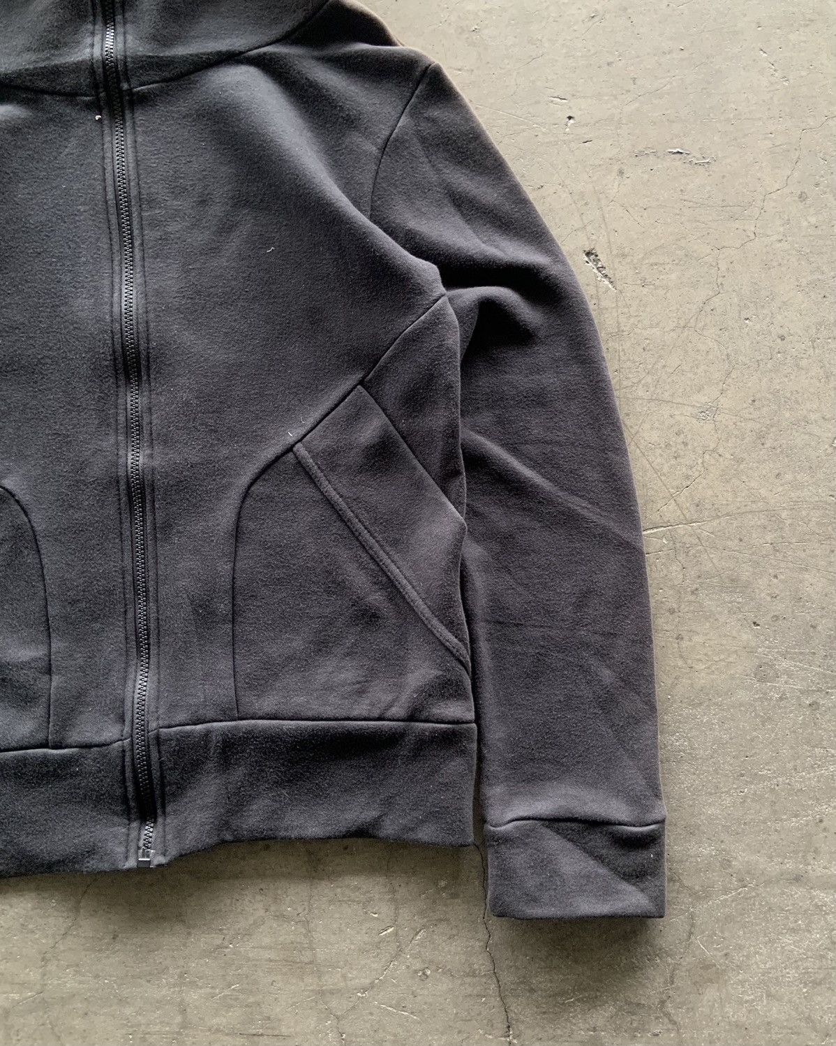 If Six Was Nine × Japanese Brand × Le Grande Bleu (L.G.B.) 2000s ifsixwasnine lgb style Ninja Faded Black Hoodie Size US L / EU 52-54 / 3 - 4 Thumbnail