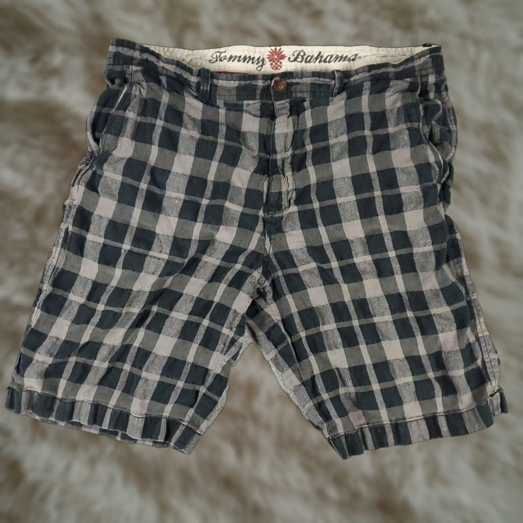 Tommy Bahama VINTAGE Tommy Bahama Shorts Mens Size 35 Flat Front Linen Casual Plaid Chino Size US 35 - 1 Thumbnail