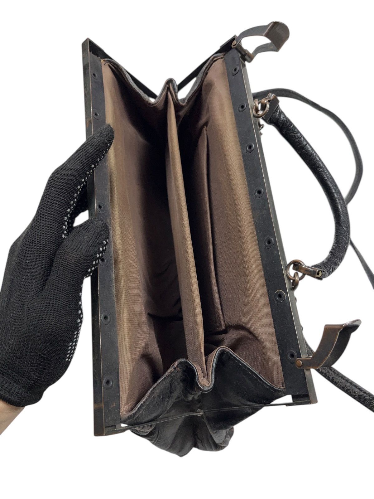 Vintage Vintage Leather Patchwork Shoulder Bag Gothic Avant Garde Size ONE SIZE - 6 Thumbnail