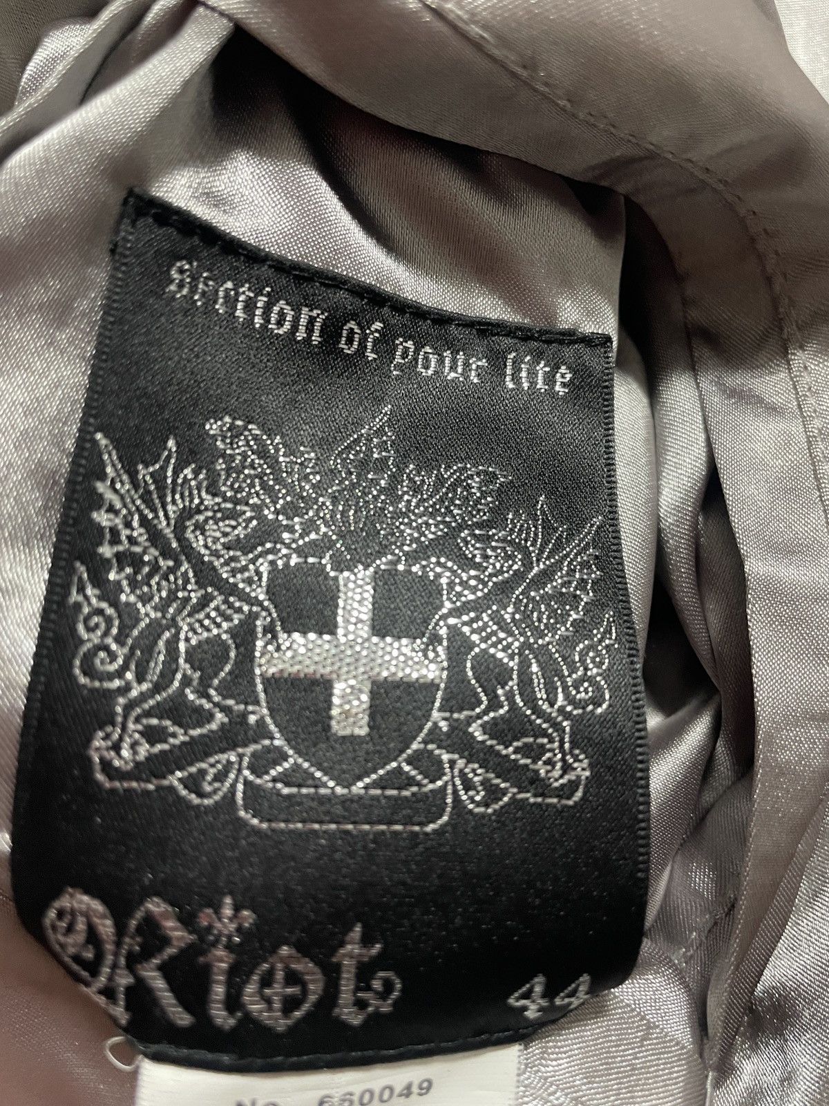 If Six Was Nine 2000s Riot Japanese archive Cross Embroidery Sukajan Jacket Size US M / EU 48-50 / 2 - 11 Thumbnail