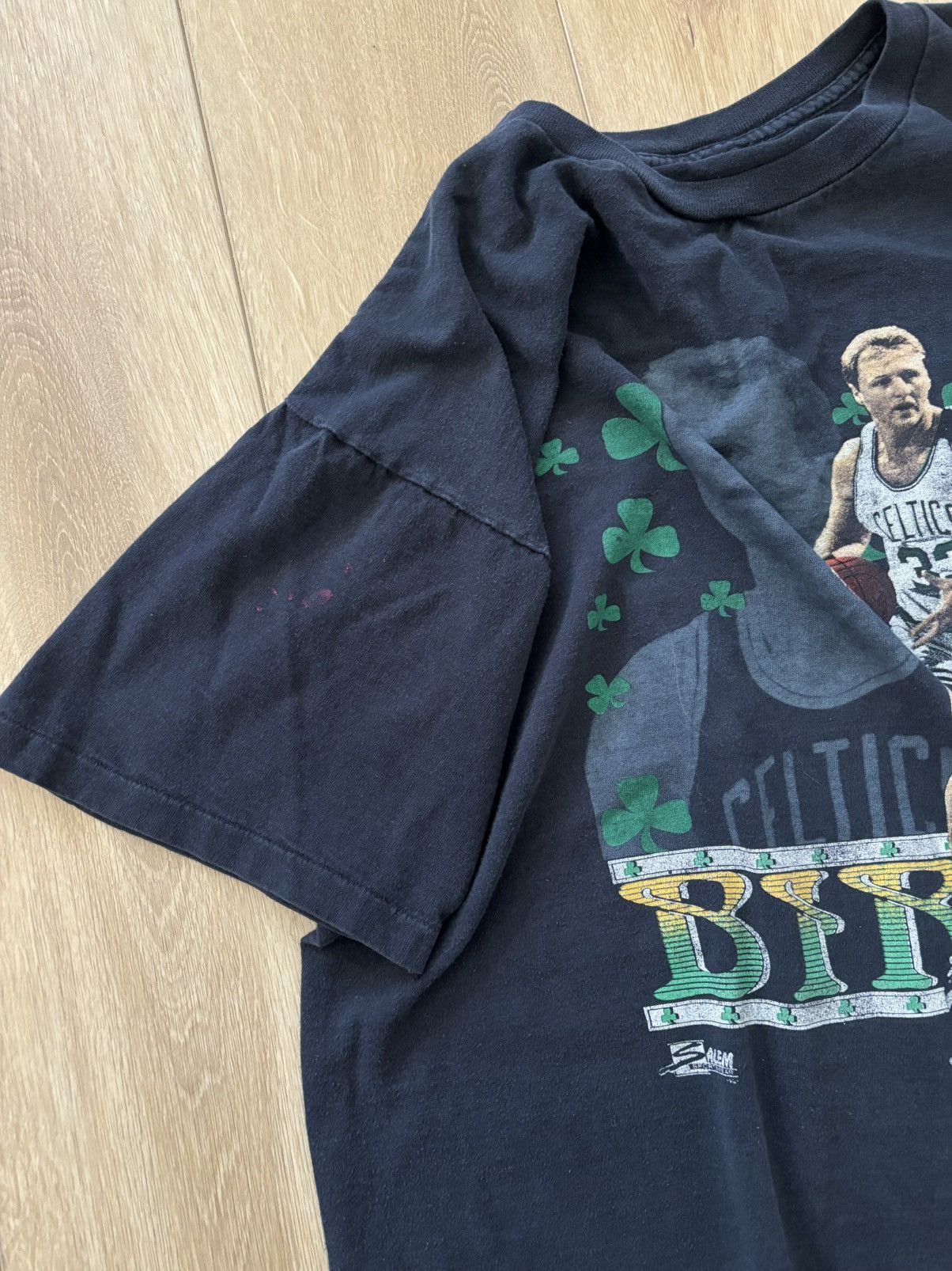 Vintage Vintage Larry Bird Boston Celtics NBA t shirt Size US M / EU 48-50 / 2 - 3 Thumbnail
