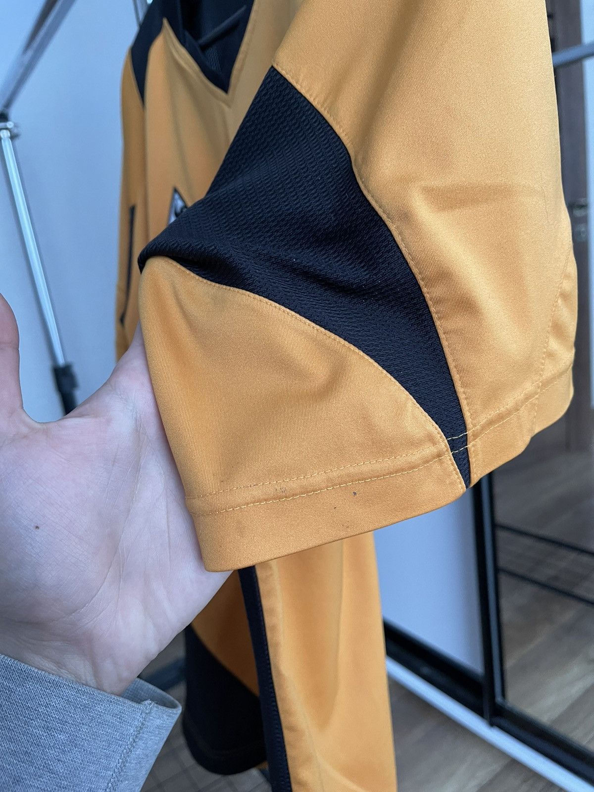 Le Coq Sportif 2004/2005 Wolverhampton Wanderers Wolves Vintage Jersey Tee Size US M / EU 48-50 / 2 - 15 Thumbnail