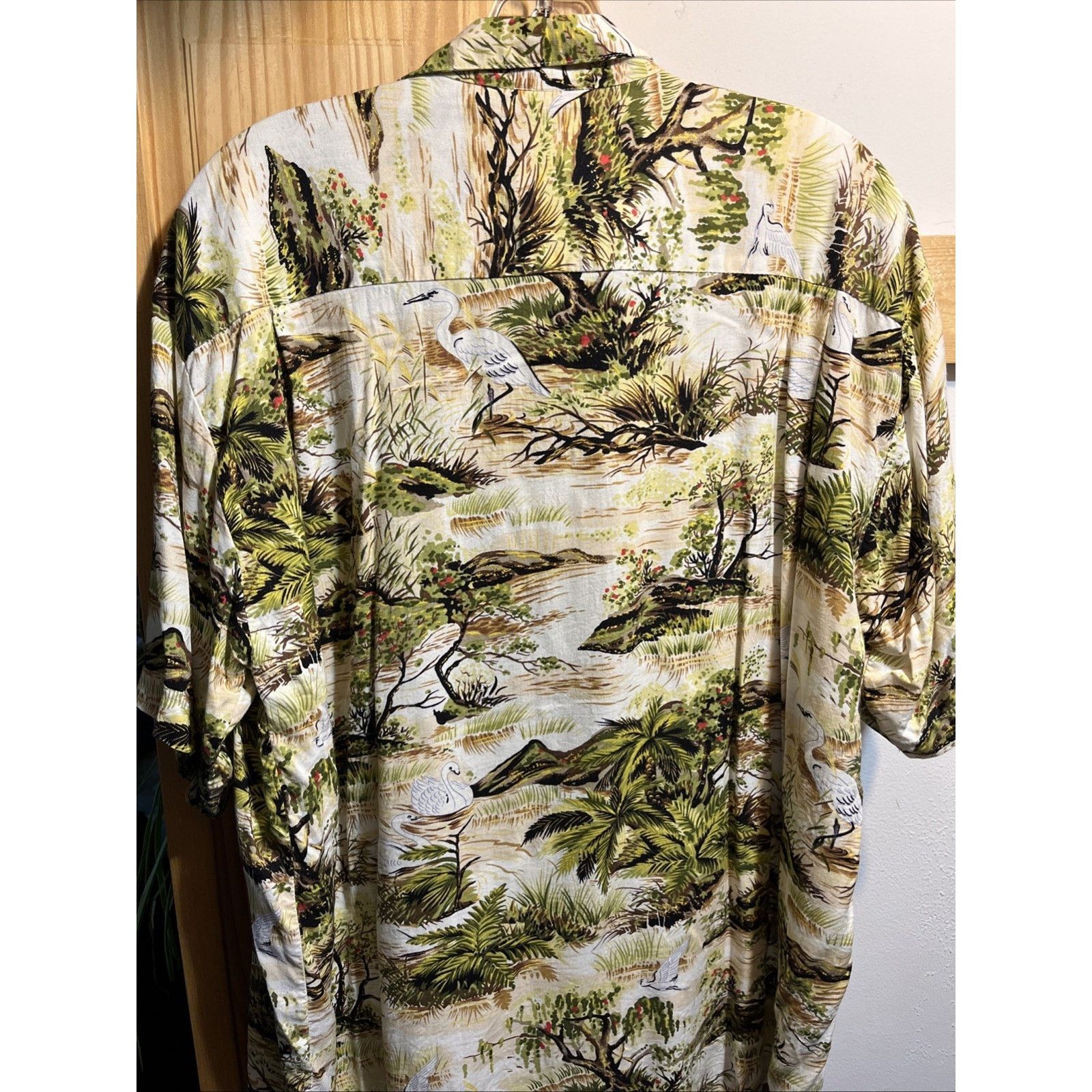 Ocean Current Ocean Current Vintage Hawaiian Shirt Mens L Rayon Korea SS Size US L / EU 52-54 / 3 - 8 Thumbnail