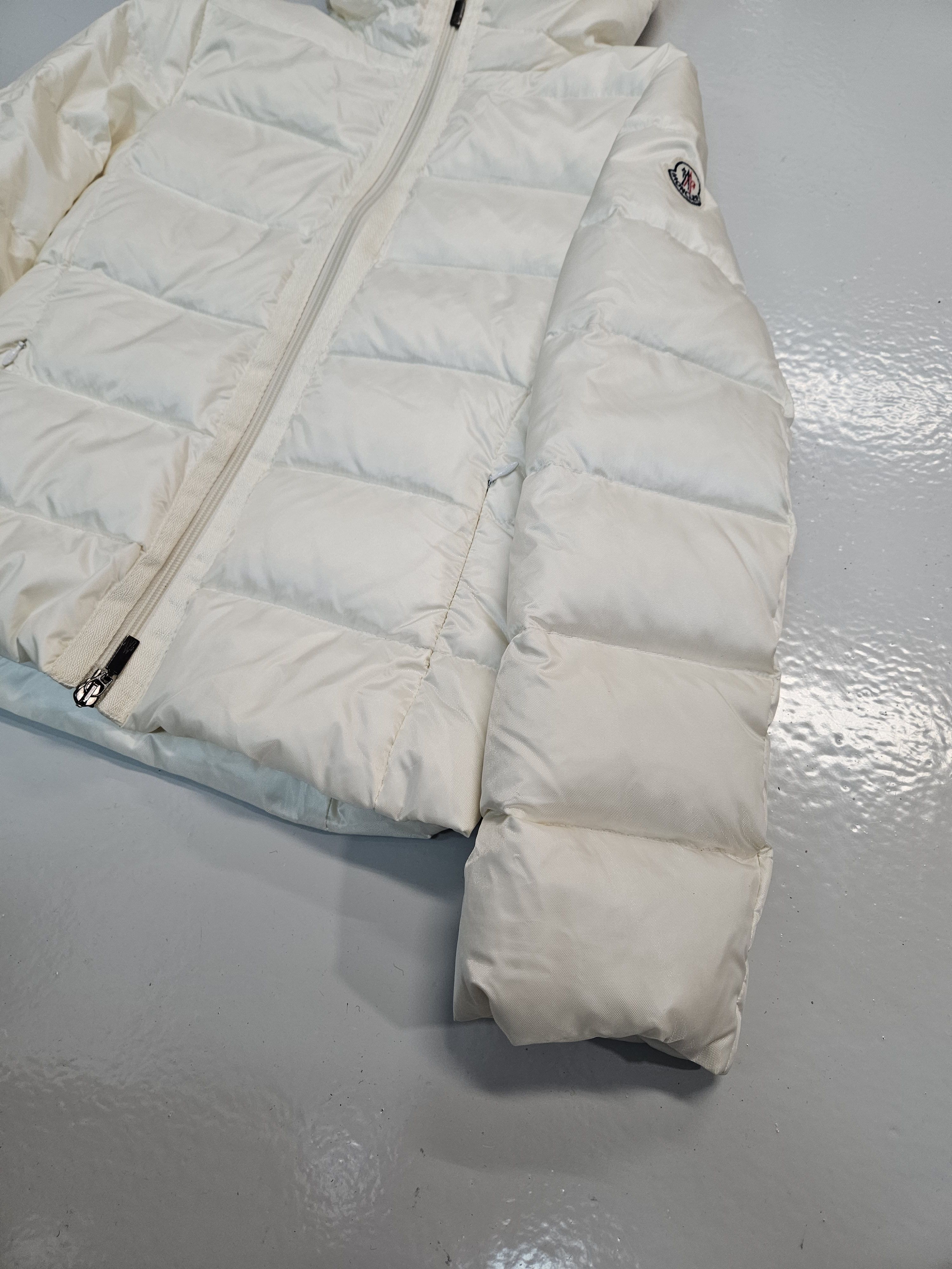 Moncler Moncler hooded puffer jacket with badge Size XS / US 0-2 / IT 36-38 - 6 Thumbnail