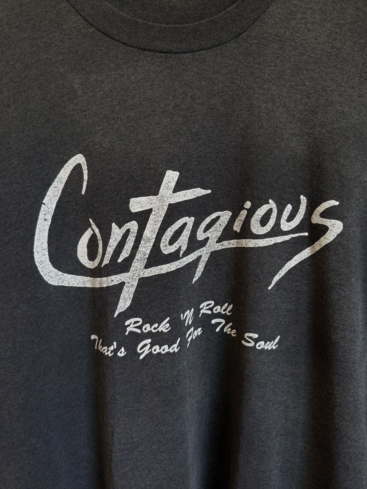 Vintage 1990’s Contagious Rock N Roll Single Stitch Tee Size US L / EU 52-54 / 3 - 2 Thumbnail