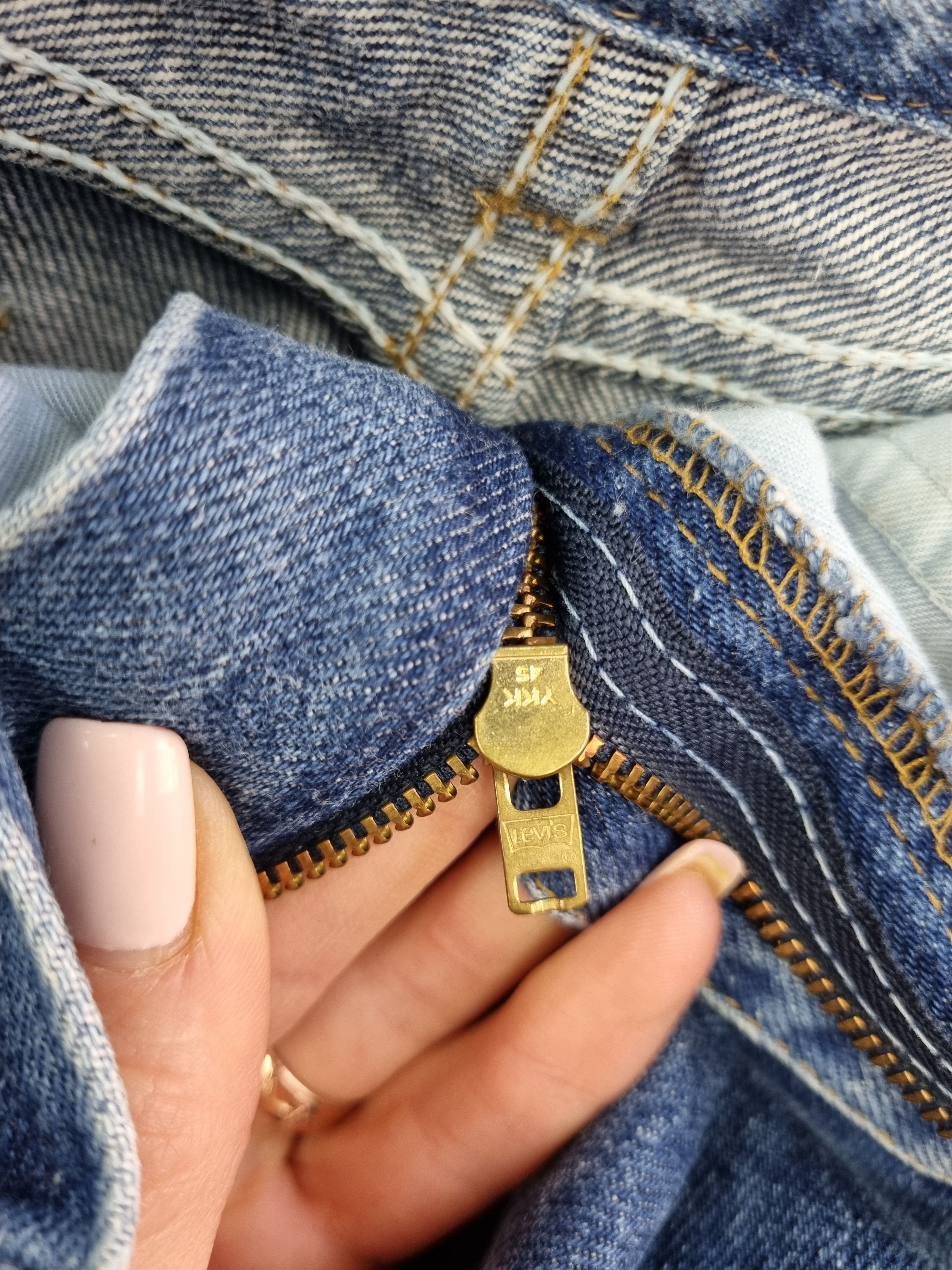Levi's × Levi's Vintage Clothing × Vintage 95s Levi's Raw Denim Gorgeous Denim Jeans made in UK Size US 30 / EU 46 - 13 Thumbnail