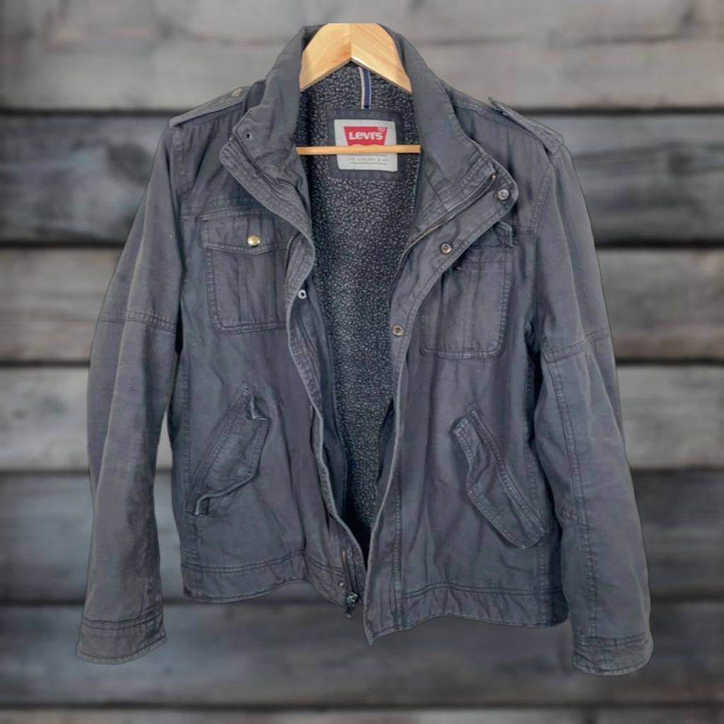 Levi's Levi's Sherpa Lined Black Military Jacket Men's Large Zip Up Coat Size US L / EU 52-54 / 3 - 1 Thumbnail